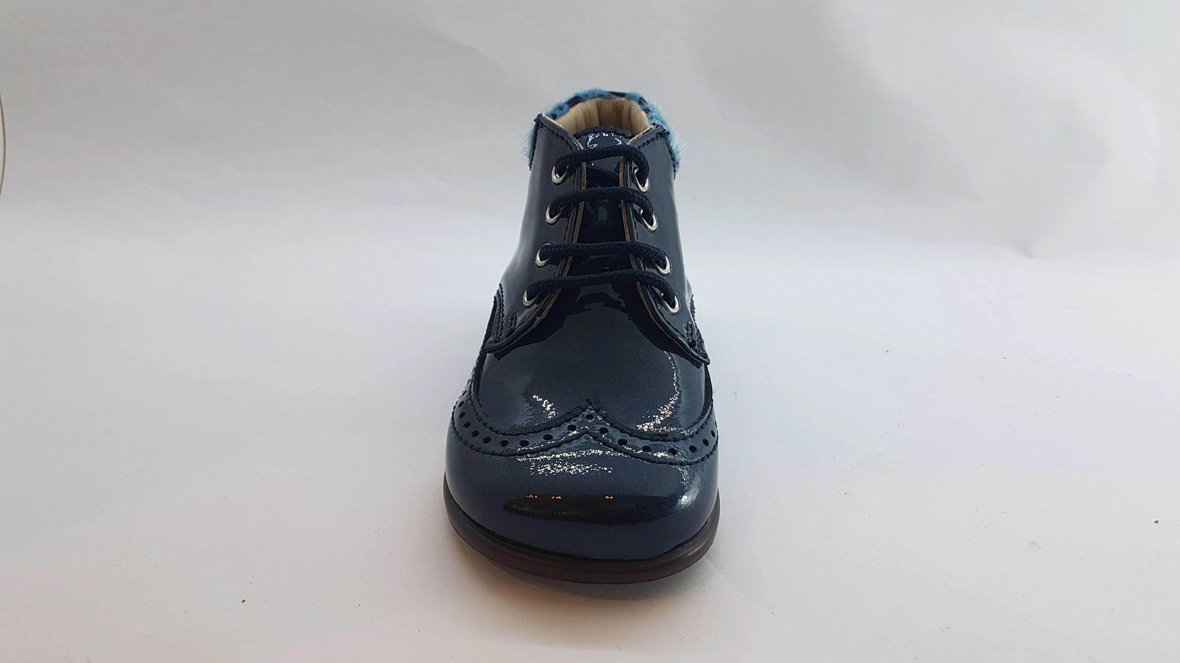 Beberlis Navy Patent Fur Trim Print Baby Booties